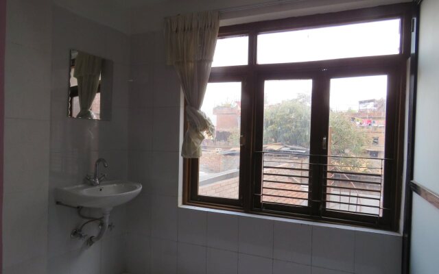 Friend's Guest House