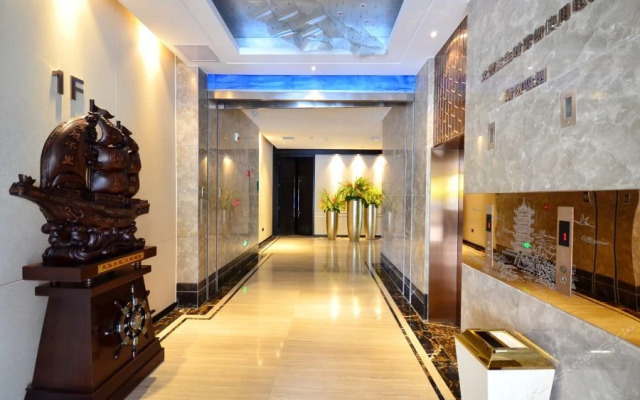 Bolaihua Hotel Wuhan Guanggu
