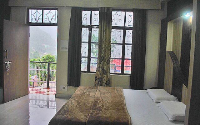 Dharamkot Inn