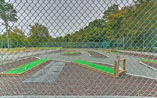 Tobyhanna Vacation Rental w/ Pool Access!