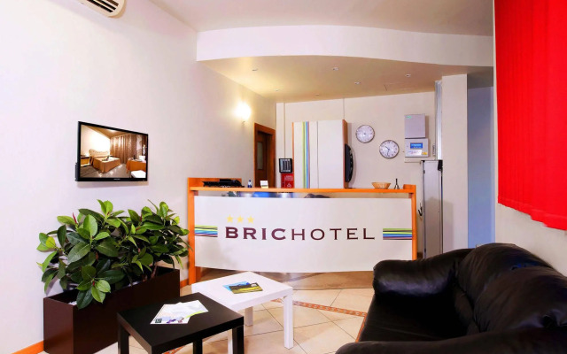 BricHotel