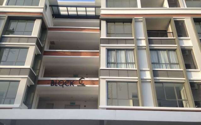 Times Square Cozy Home City Centre