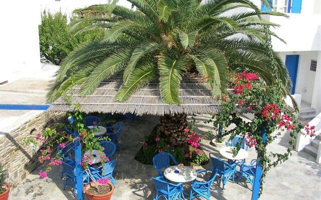 Marinos Hotel