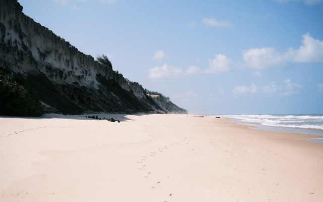 Madeiro Beach Hotel And Resort