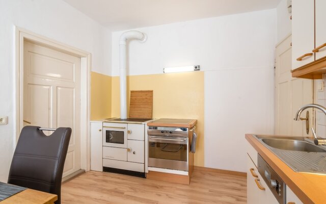 Cozy Apartment in Hopfgarten im Brixental With Parking