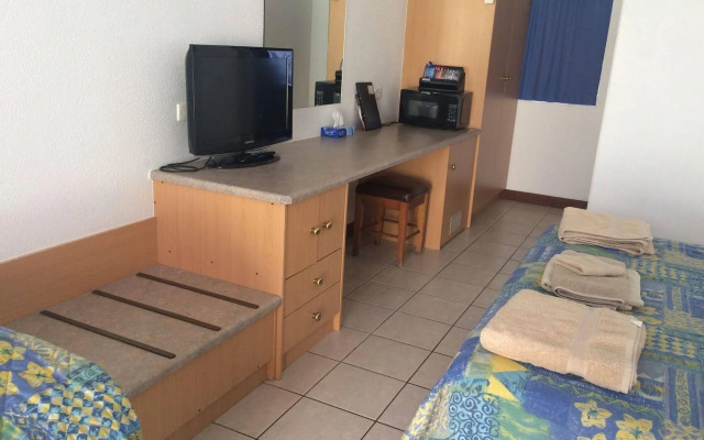 Paraway Motel