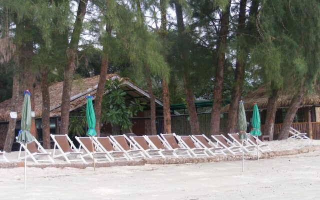J2B Beach Bungalows