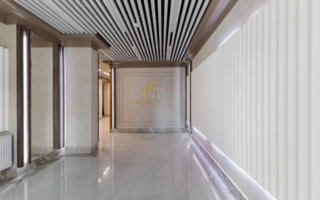 Apartments on Turan Avenue 50/2