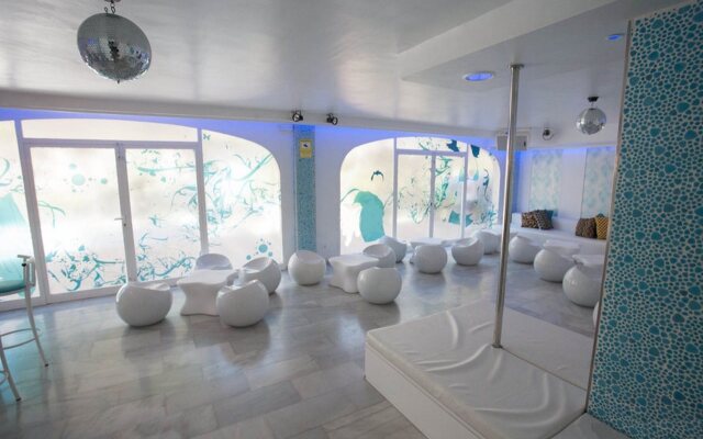 Apartamentos Sotavento - Adults Only