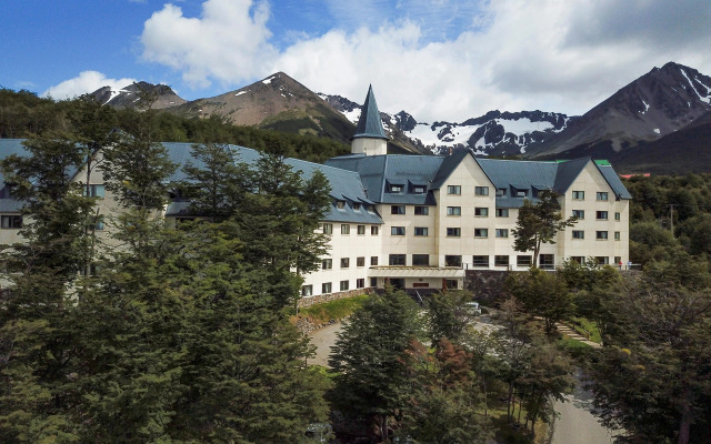 Las Hayas Resort Hotel