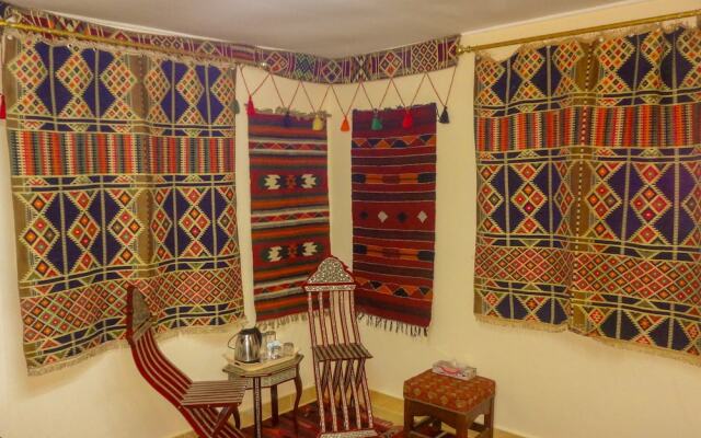 Key of Pyramids View Inn