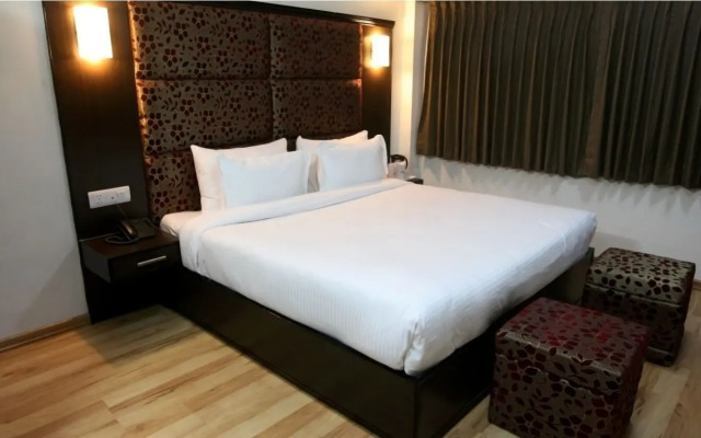 Hotel Pacific