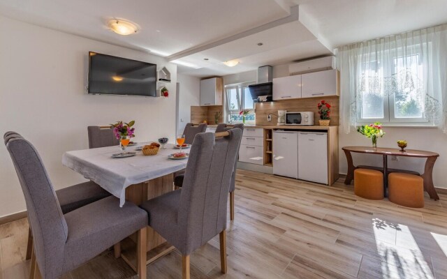 Beautiful Home in Medulin With Wifi and 3 Bedrooms