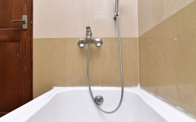 Hotel The Grand Mamta