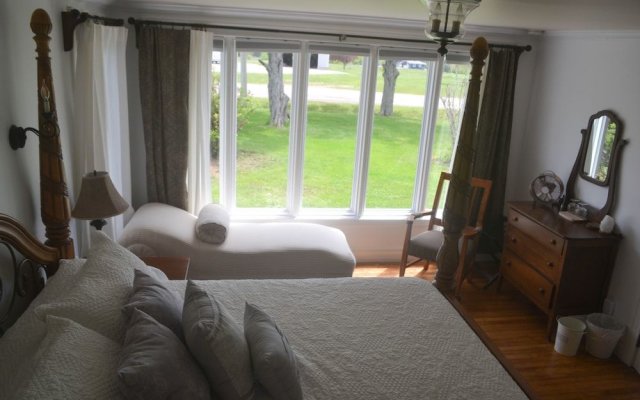 Sea Glass Bed and Breakfast