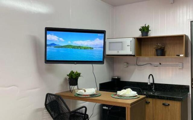 Container Guest House