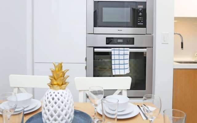 Fabulous Condo in Heart of Downtown