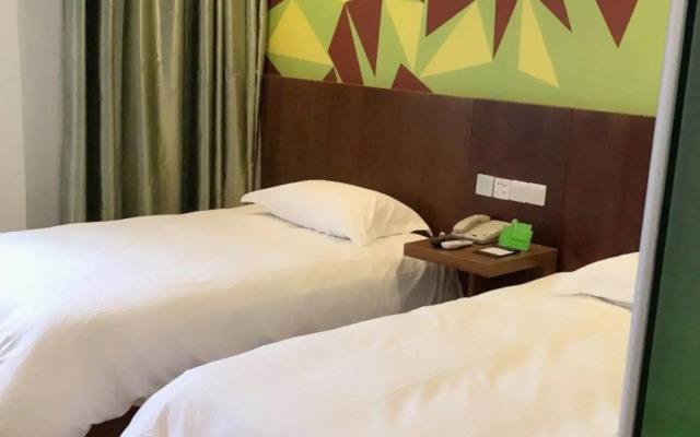 Vatica Shanghai Pudong New District Dishui Lake Hotel