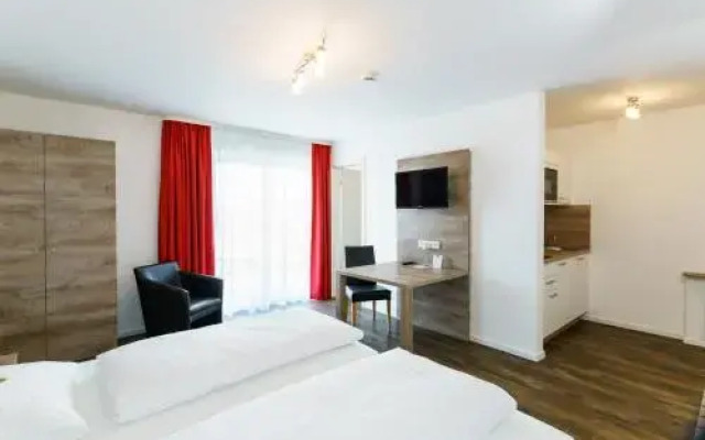 Come IN Hotel