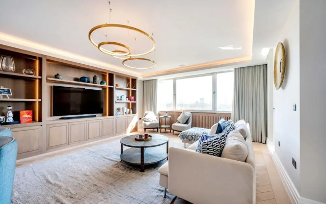 Regents Park Penthouse