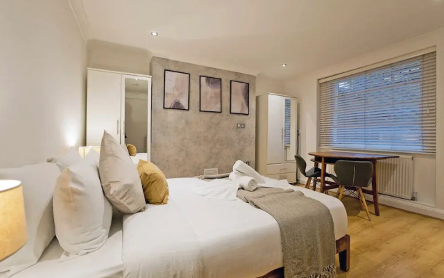 Argyle Square Hotel
