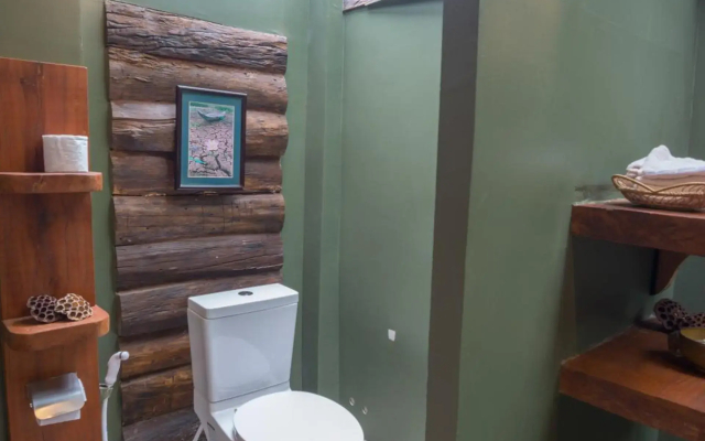 Bong Thom Forest Lodge