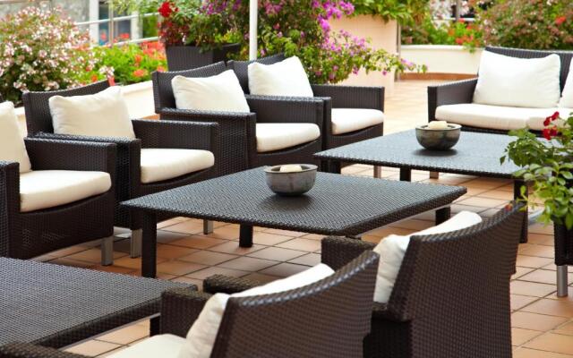 Hotel Carlos I Silgar