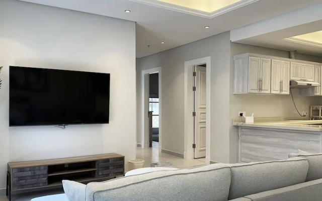 Kease Hittin B-5 Royal Touch XZ63