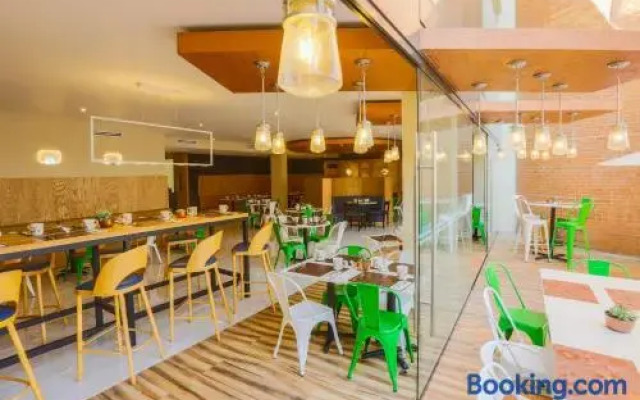 Hotel Courtyard By Marriott Toluca Aeropuerto