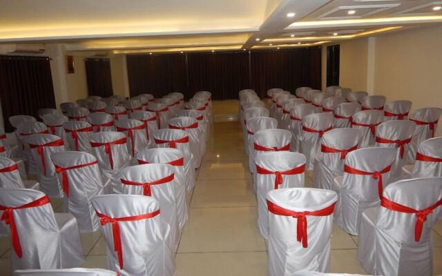 Hotel Vraj Inn