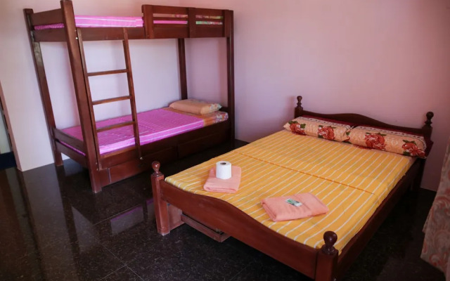Luzmin BH - Pink House