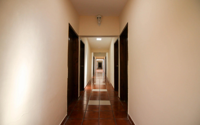Capital O Hotel Casa Blanca