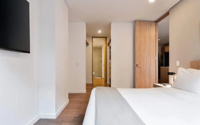 w Prestigious 1BR w Balcony in Usaquen