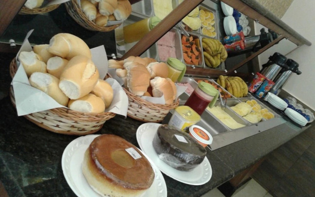 Antonio's Hotel