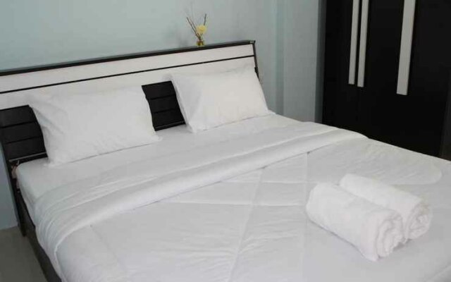 Angel Service Apartment Patong Beach