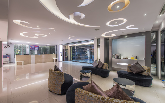Forward Hotel Nangang