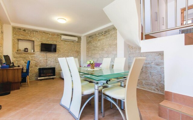 Nice Home in Krusevo With Wifi and 3 Bedrooms