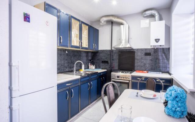 Apartments on Armory street 1B