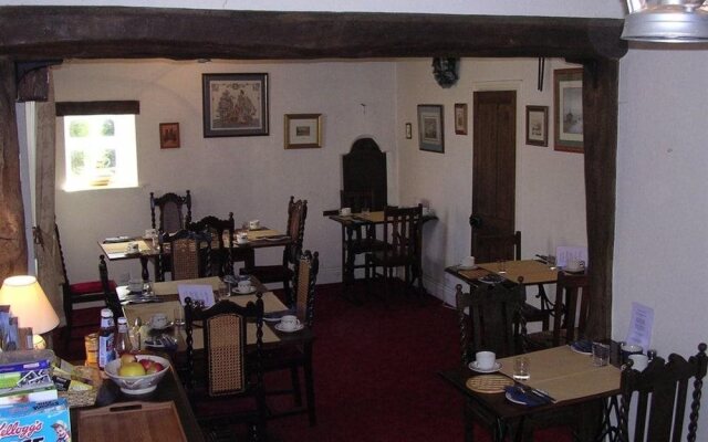 Manor House Inn
