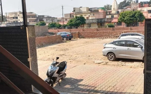 Hotel Skd sar kamala dham