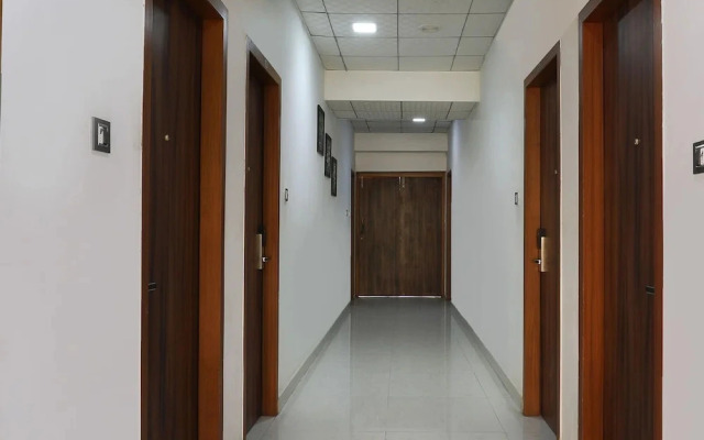 Akhand Homes by OYO Rooms