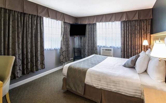Red Lion Inn & Suites Abbotsford