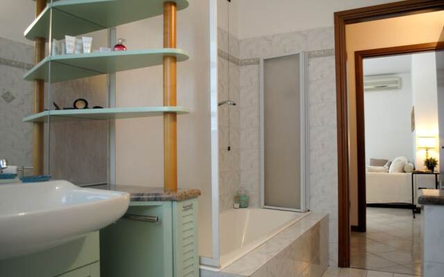 Metropolitan Expo Flat 2