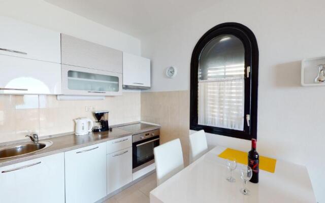 Apartments Villa Mirella