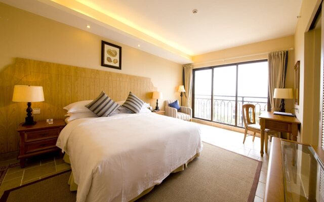 Twin Moon Bay WeHouse Hotel