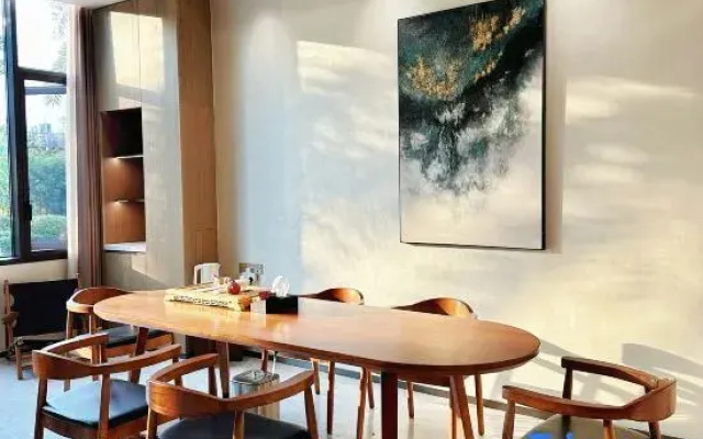 changtaiguanyuebieyuan room
