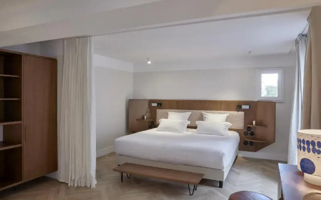 Hotel du Sentier