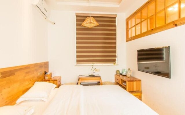 Jue Se Garden Theme Inn