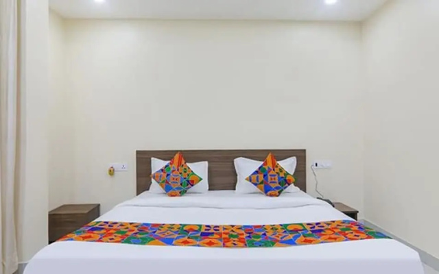 FabHotel The Gahmar Inn