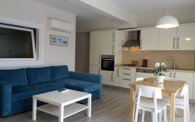 Azure Vista Residence and Suite Hotel